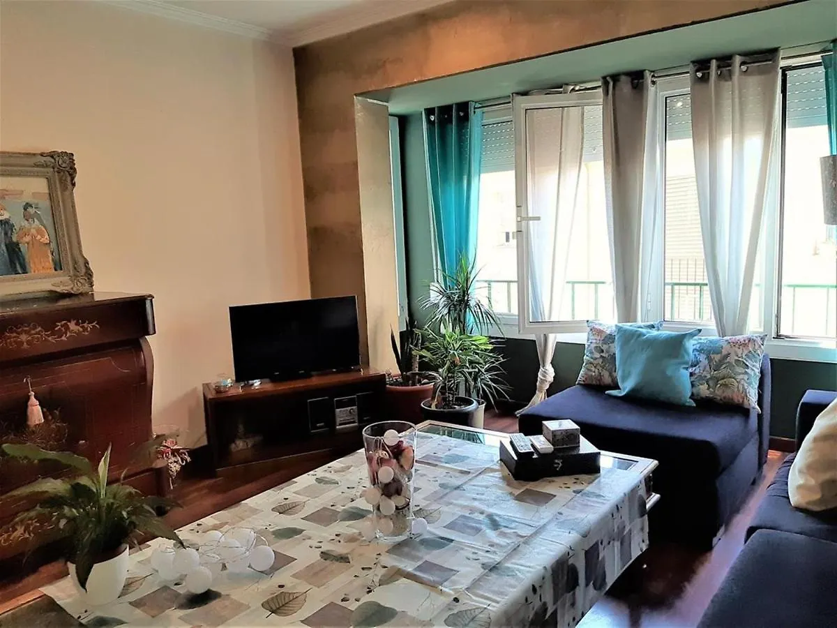 Apartamento Calella-Beach 0*, Calella España